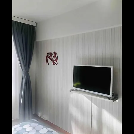 Private With Balcony In Shared Design 8 Minutes Away From Center And Exactly In Front Of The Metro Station Апартаменты Хельсинки